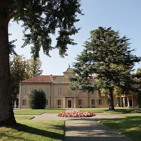 Bricco Pogliani Hotel CastellʼAlfero Exterior foto